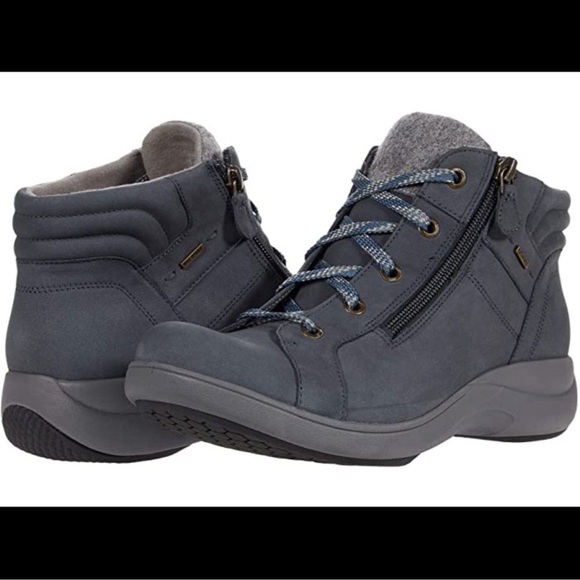 Aravon Shoes - Aravon Women's Rev Stridarc Waterproof Low Boots